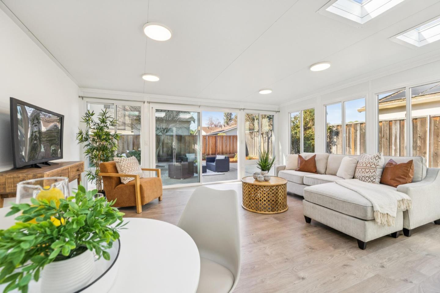 Detail Gallery Image 19 of 53 For 34373 Auckland Ct, Fremont,  CA 94555 - 3 Beds | 2 Baths