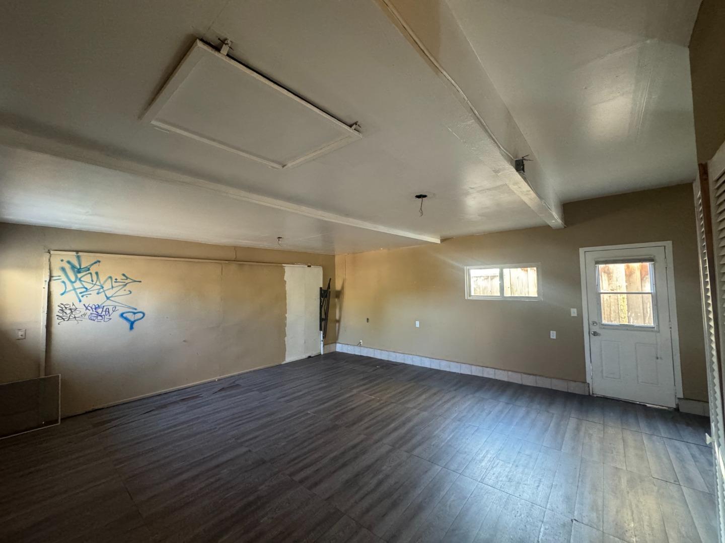 Detail Gallery Image 7 of 14 For 337 War Admiral Ave, San Jose,  CA 95111 - 4 Beds | 3 Baths