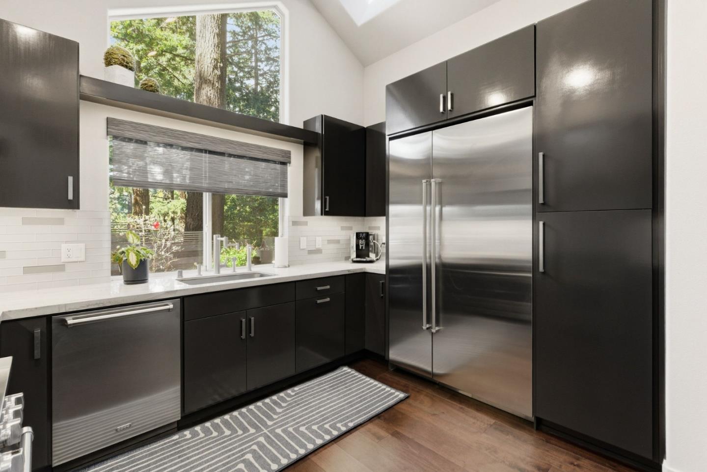 Detail Gallery Image 10 of 37 For 22575 Summit Rd, Los Gatos,  CA 95033 - 3 Beds | 2 Baths