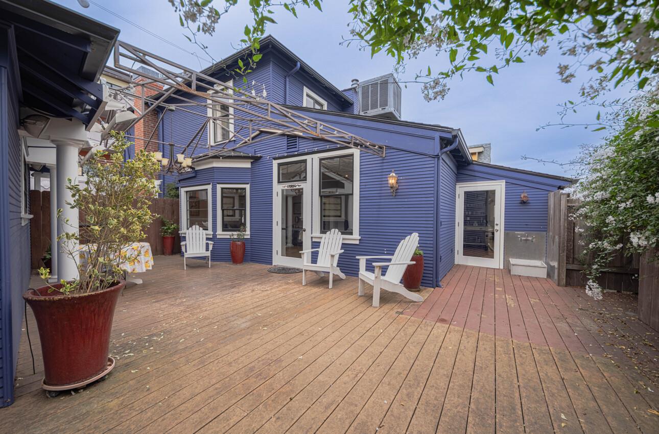 Detail Gallery Image 2 of 41 For 157 15th St, Pacific Grove,  CA 93950 - 3 Beds | 1/2 Baths