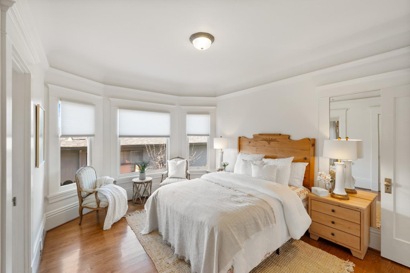 Detail Gallery Image 19 of 65 For 675 Pine St, Monterey,  CA 93940 - 5 Beds | 3/1 Baths