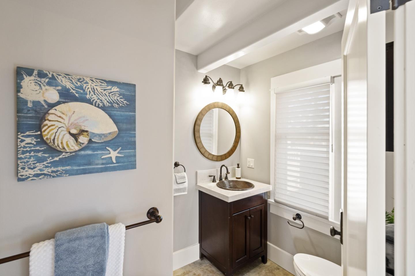 Detail Gallery Image 28 of 65 For 675 Pine St, Monterey,  CA 93940 - 5 Beds | 3/1 Baths