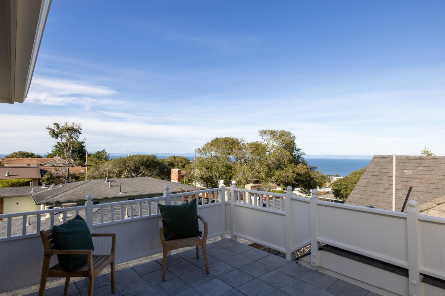 Detail Gallery Image 38 of 65 For 675 Pine St, Monterey,  CA 93940 - 5 Beds | 3/1 Baths