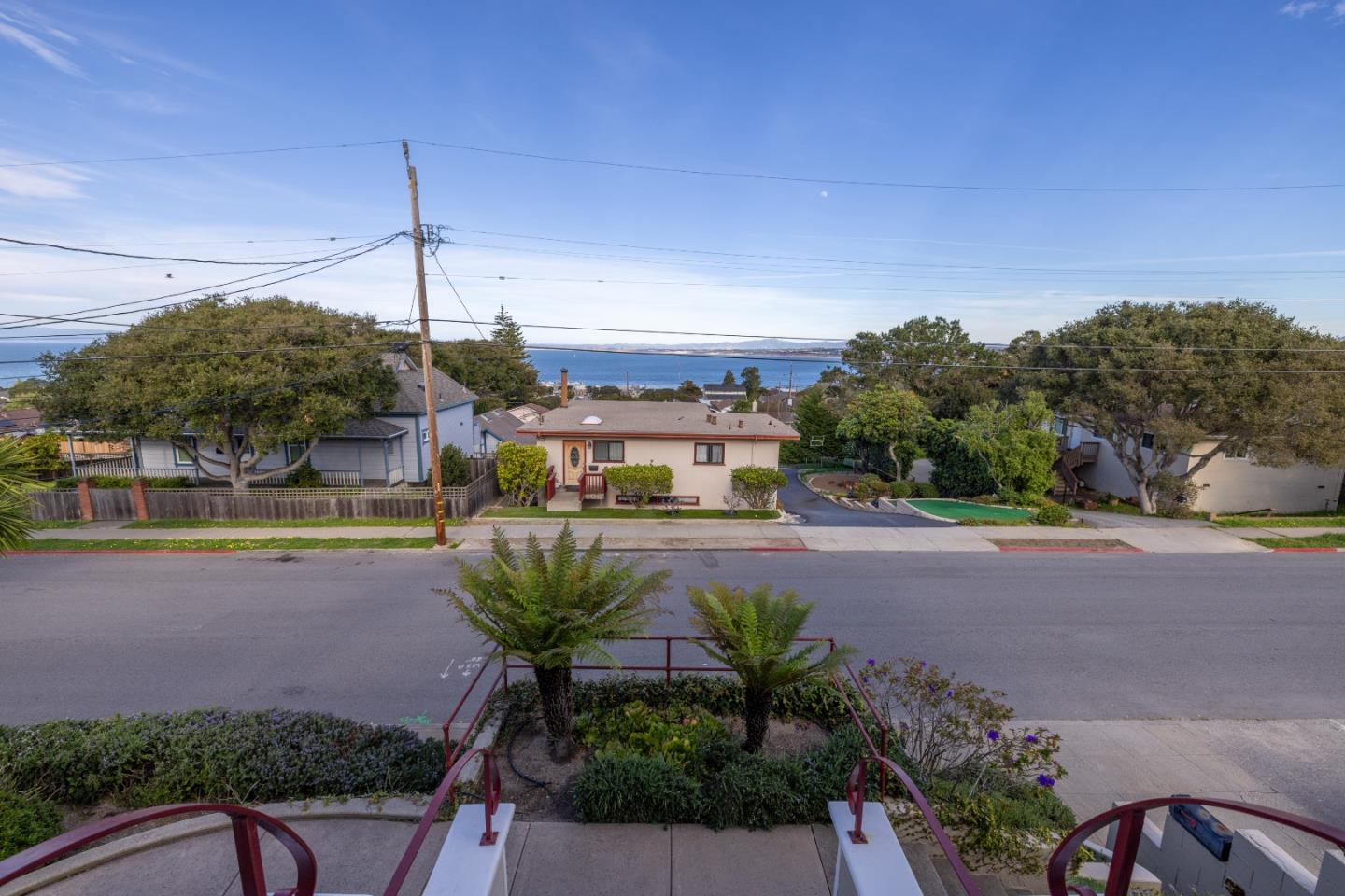 Detail Gallery Image 58 of 65 For 675 Pine St, Monterey,  CA 93940 - 5 Beds | 3/1 Baths