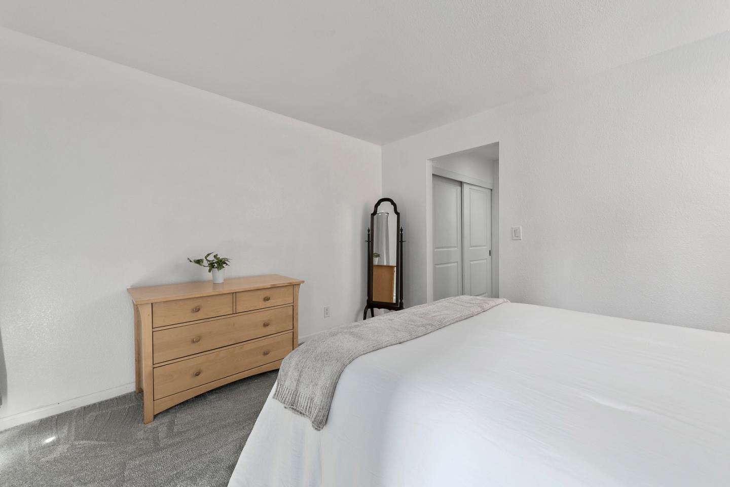 Detail Gallery Image 18 of 23 For 1751 Braddock Ct, San Jose,  CA 95125 - 2 Beds | 2 Baths