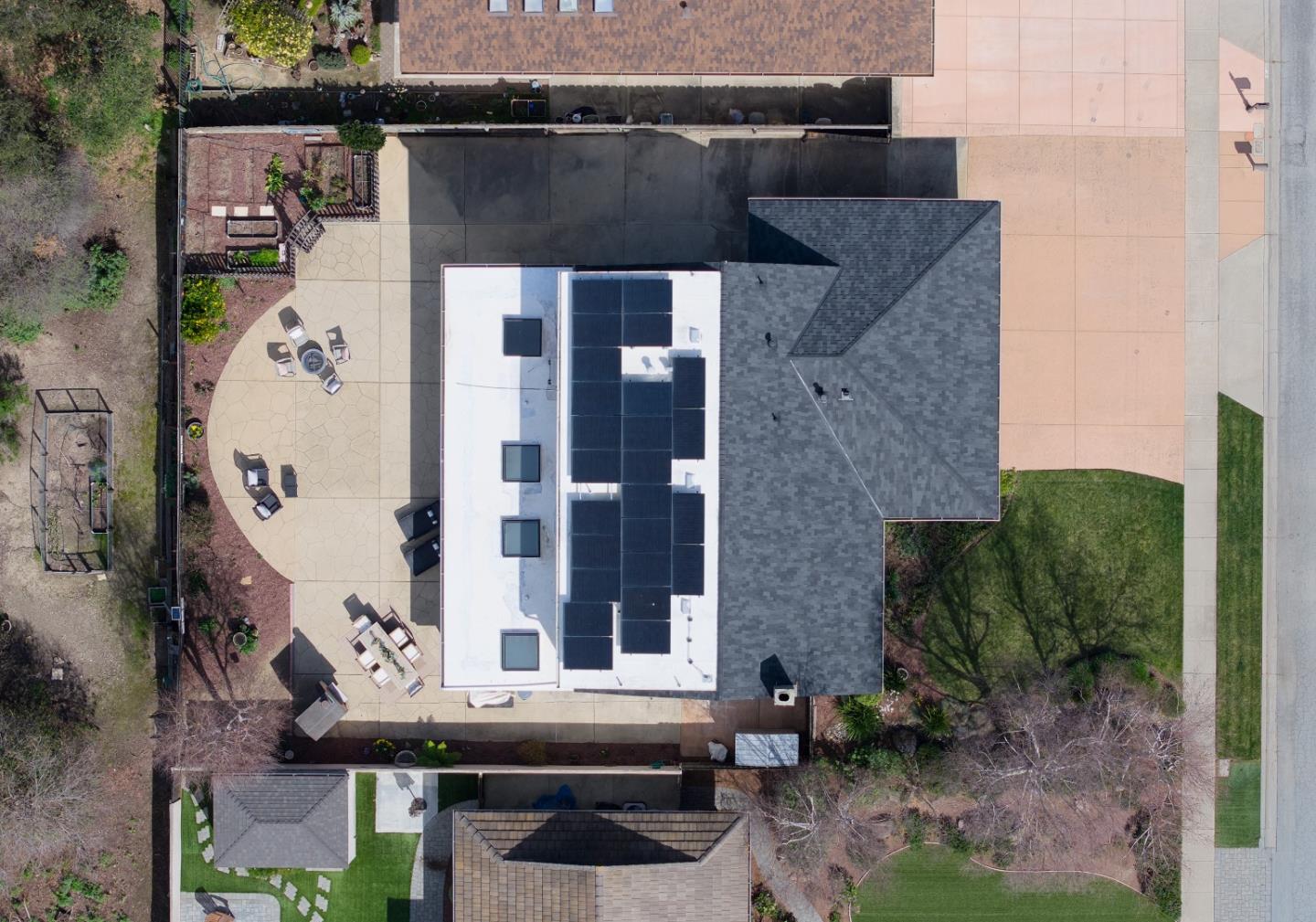 Detail Gallery Image 24 of 25 For 22700 Picador Dr, Salinas,  CA 93908 - 4 Beds | 3 Baths