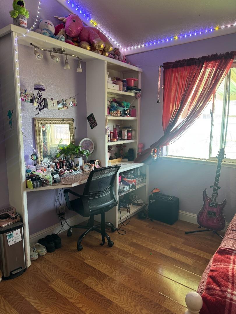 Detail Gallery Image 11 of 25 For 1363 Merganser Ct, Newman,  CA 95360 - 4 Beds | 2 Baths