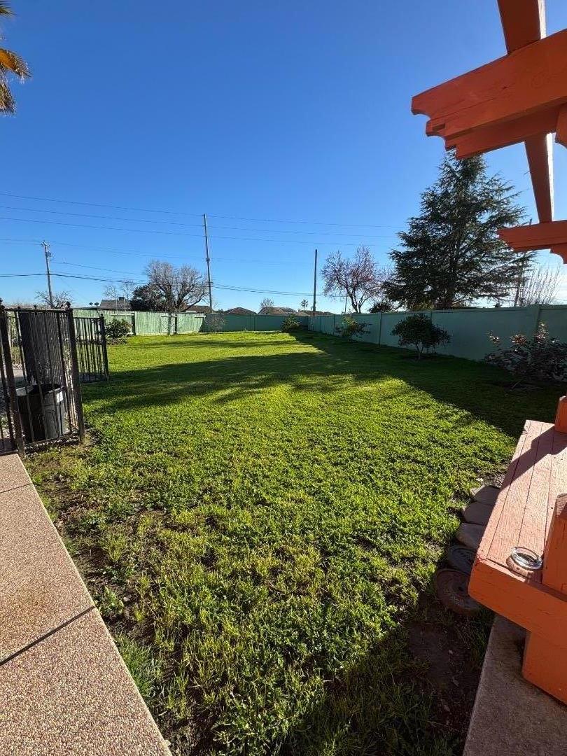 Detail Gallery Image 22 of 25 For 1363 Merganser Ct, Newman,  CA 95360 - 4 Beds | 2 Baths