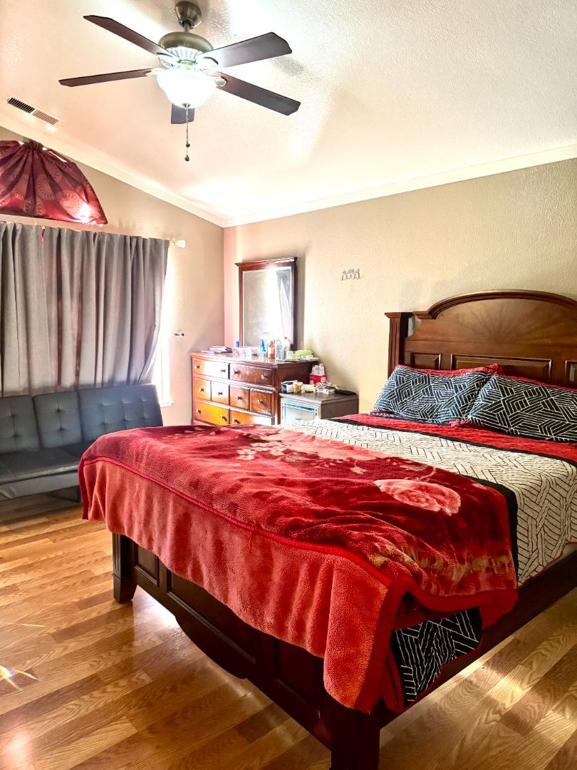 Detail Gallery Image 8 of 25 For 1363 Merganser Ct, Newman,  CA 95360 - 4 Beds | 2 Baths