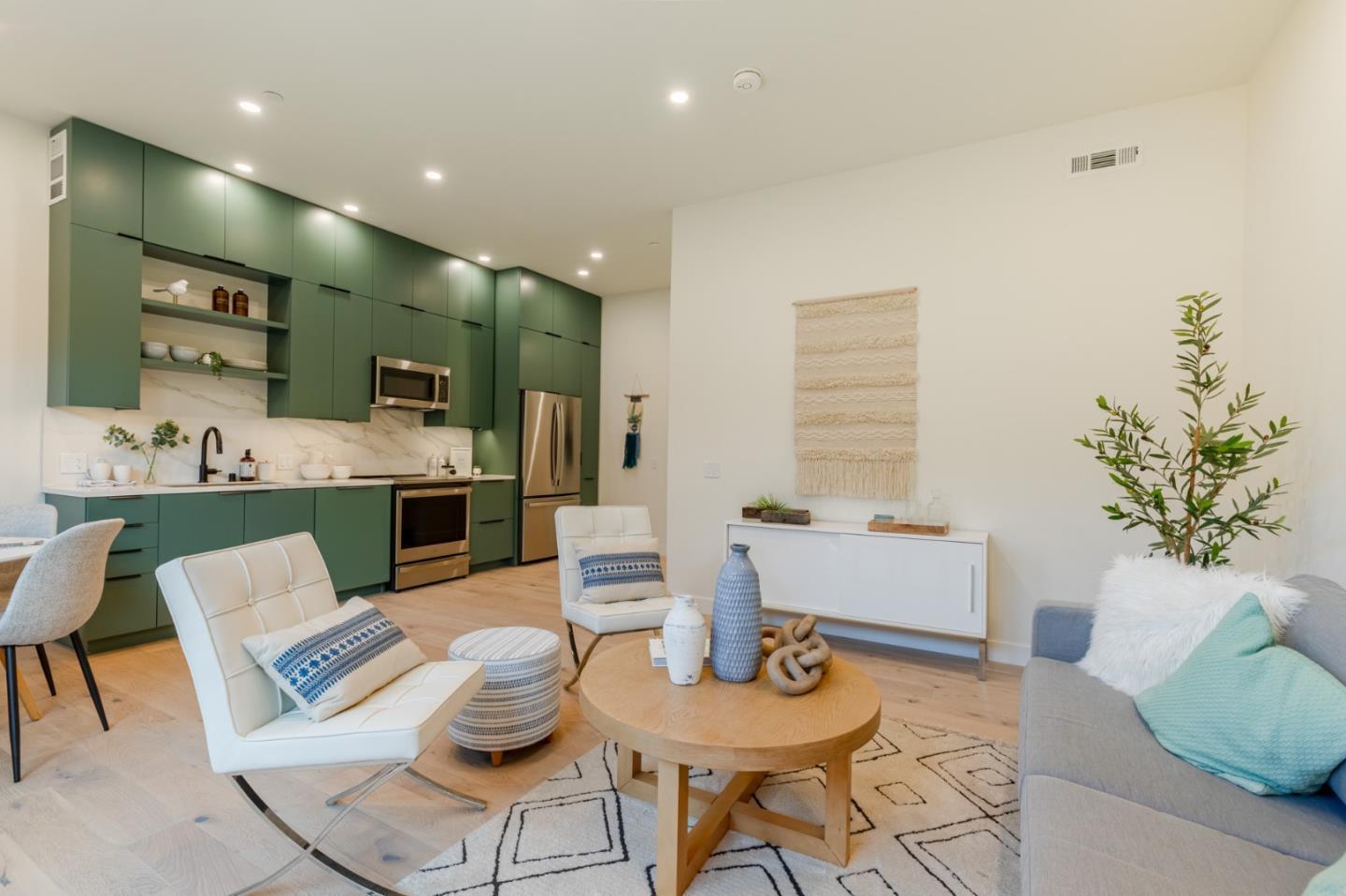 Detail Gallery Image 12 of 33 For 109 Darlington Ln, Soquel,  CA 95073 - 3 Beds | 2/1 Baths