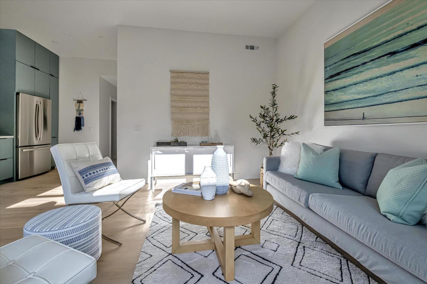 Detail Gallery Image 8 of 33 For 109 Darlington Ln, Soquel,  CA 95073 - 3 Beds | 2/1 Baths