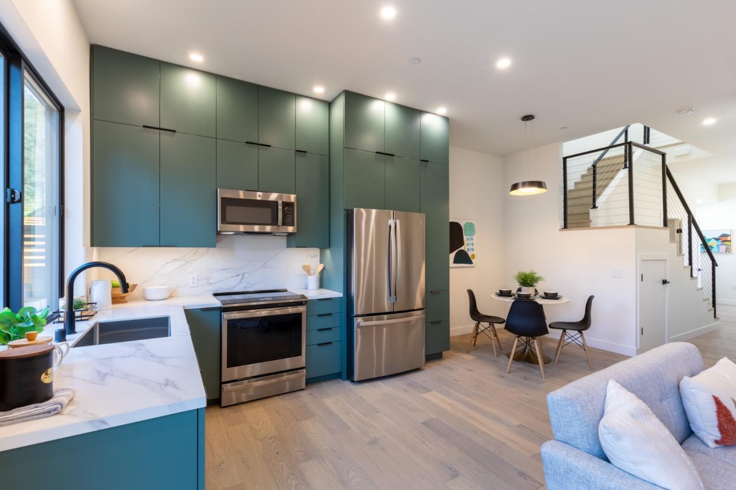 Detail Gallery Image 2 of 48 For 115 Darlington Ln, Soquel,  CA 95073 - 3 Beds | 2/1 Baths