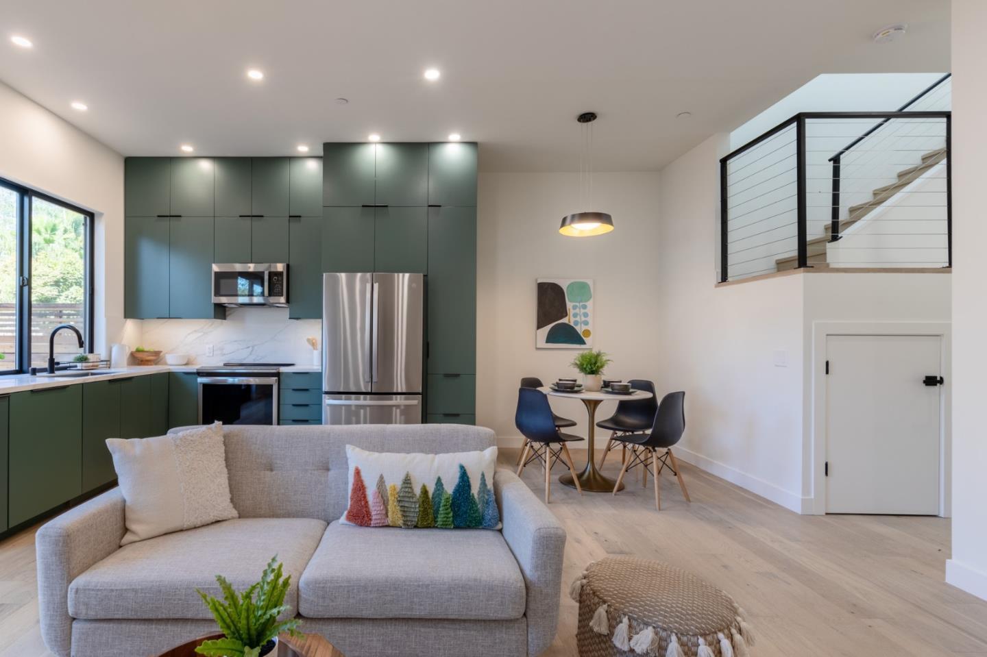 Detail Gallery Image 5 of 48 For 115 Darlington Ln, Soquel,  CA 95073 - 3 Beds | 2/1 Baths