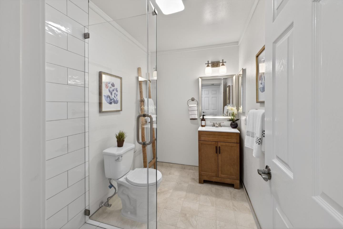 Detail Gallery Image 29 of 44 For 5755 Cohasset Way, San Jose,  CA 95123 - 4 Beds | 2 Baths