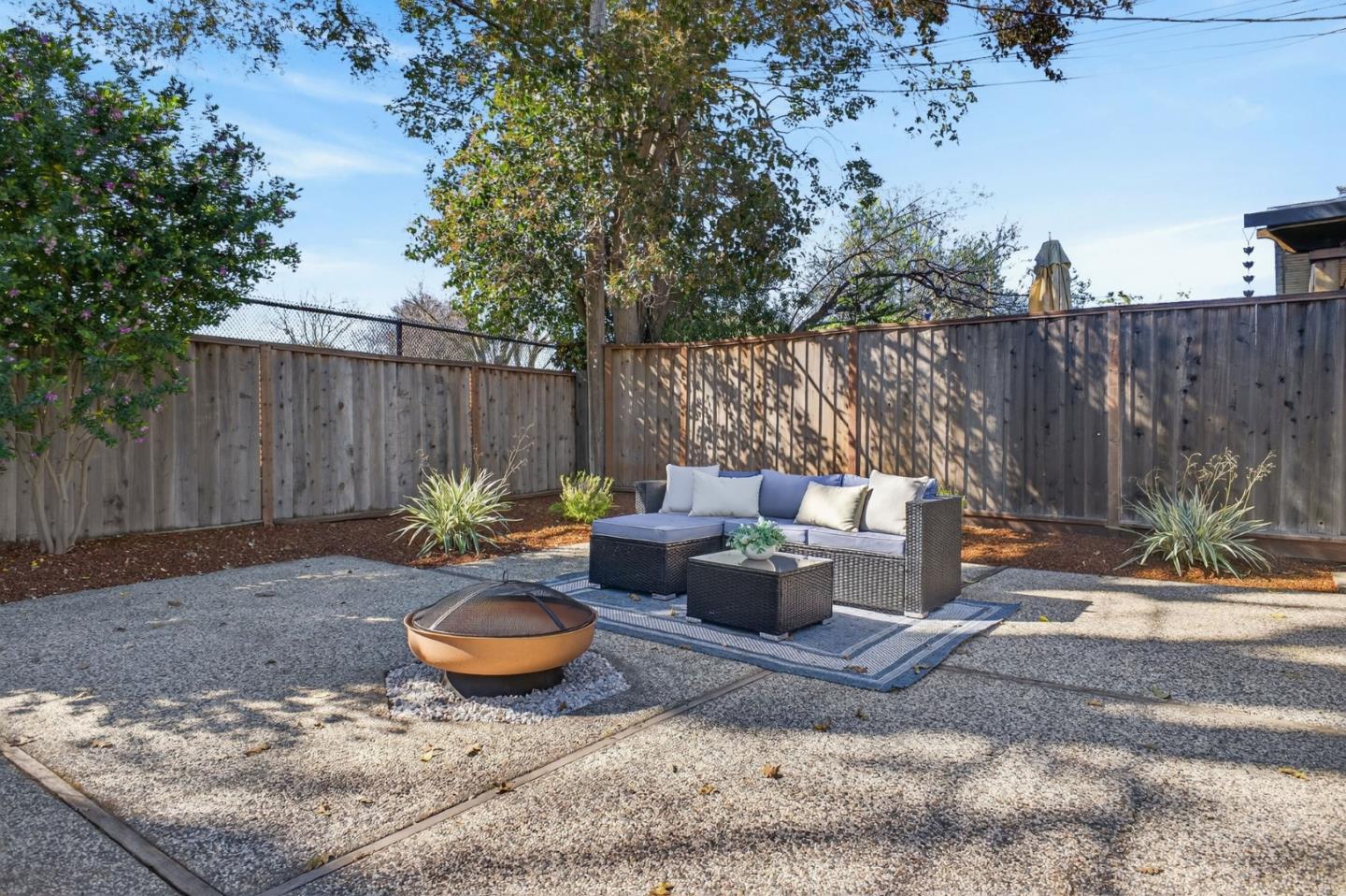 Detail Gallery Image 35 of 44 For 5755 Cohasset Way, San Jose,  CA 95123 - 4 Beds | 2 Baths