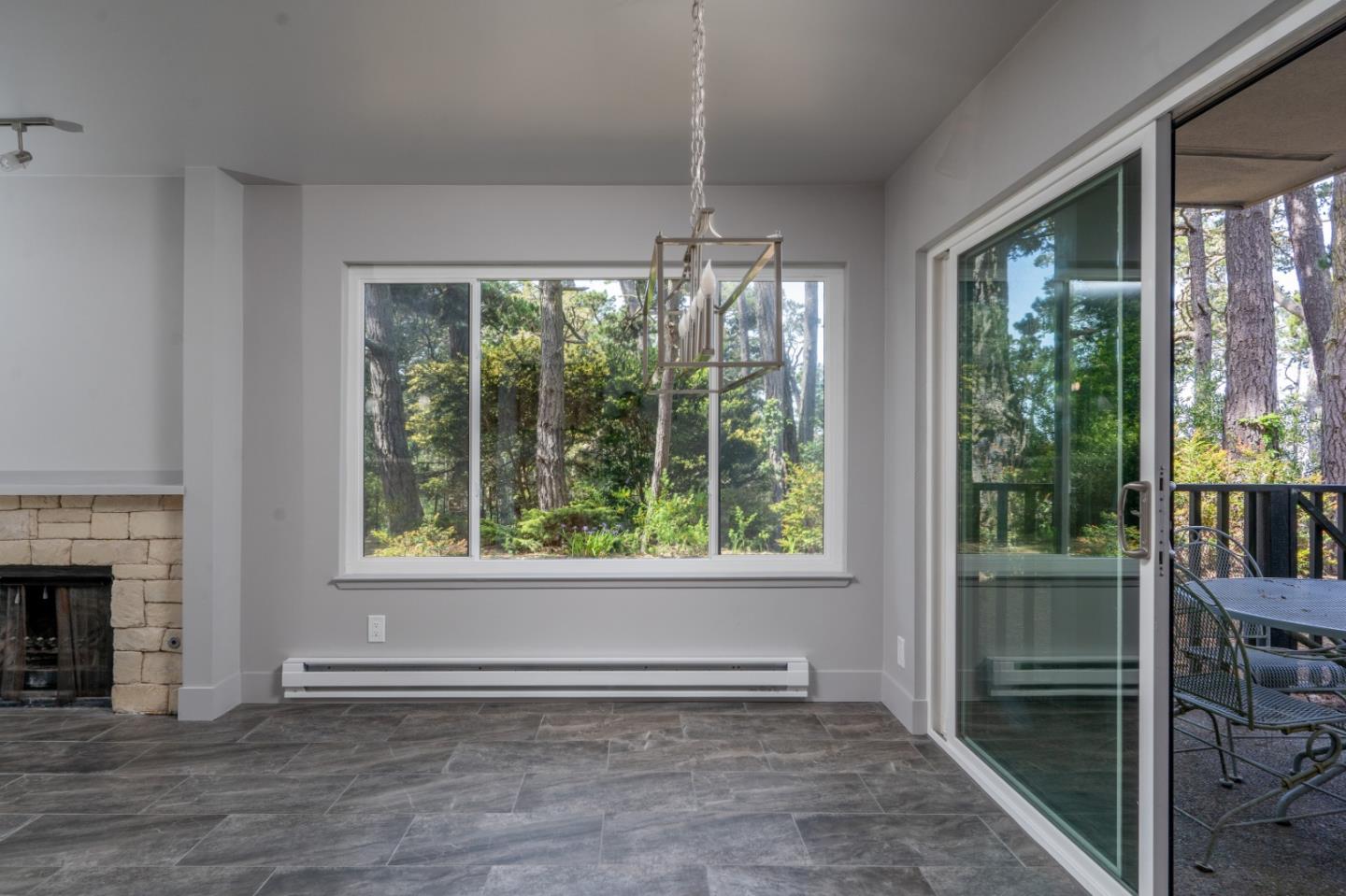 Detail Gallery Image 12 of 36 For 37 Ocean Pines Ln, Pebble Beach,  CA 93953 - 3 Beds | 3 Baths