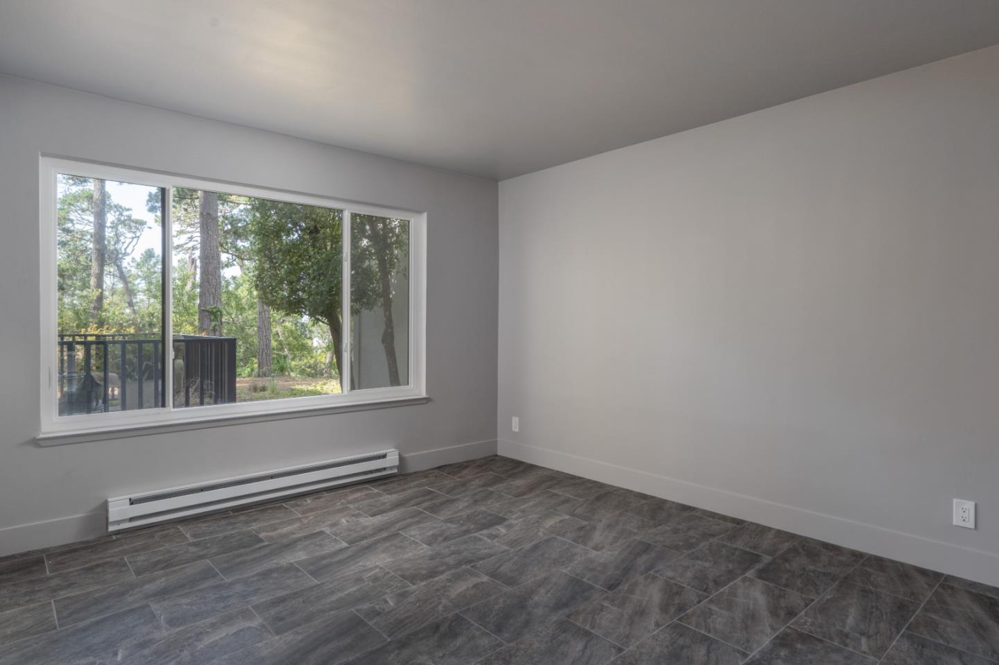 Detail Gallery Image 17 of 36 For 37 Ocean Pines Ln, Pebble Beach,  CA 93953 - 3 Beds | 3 Baths