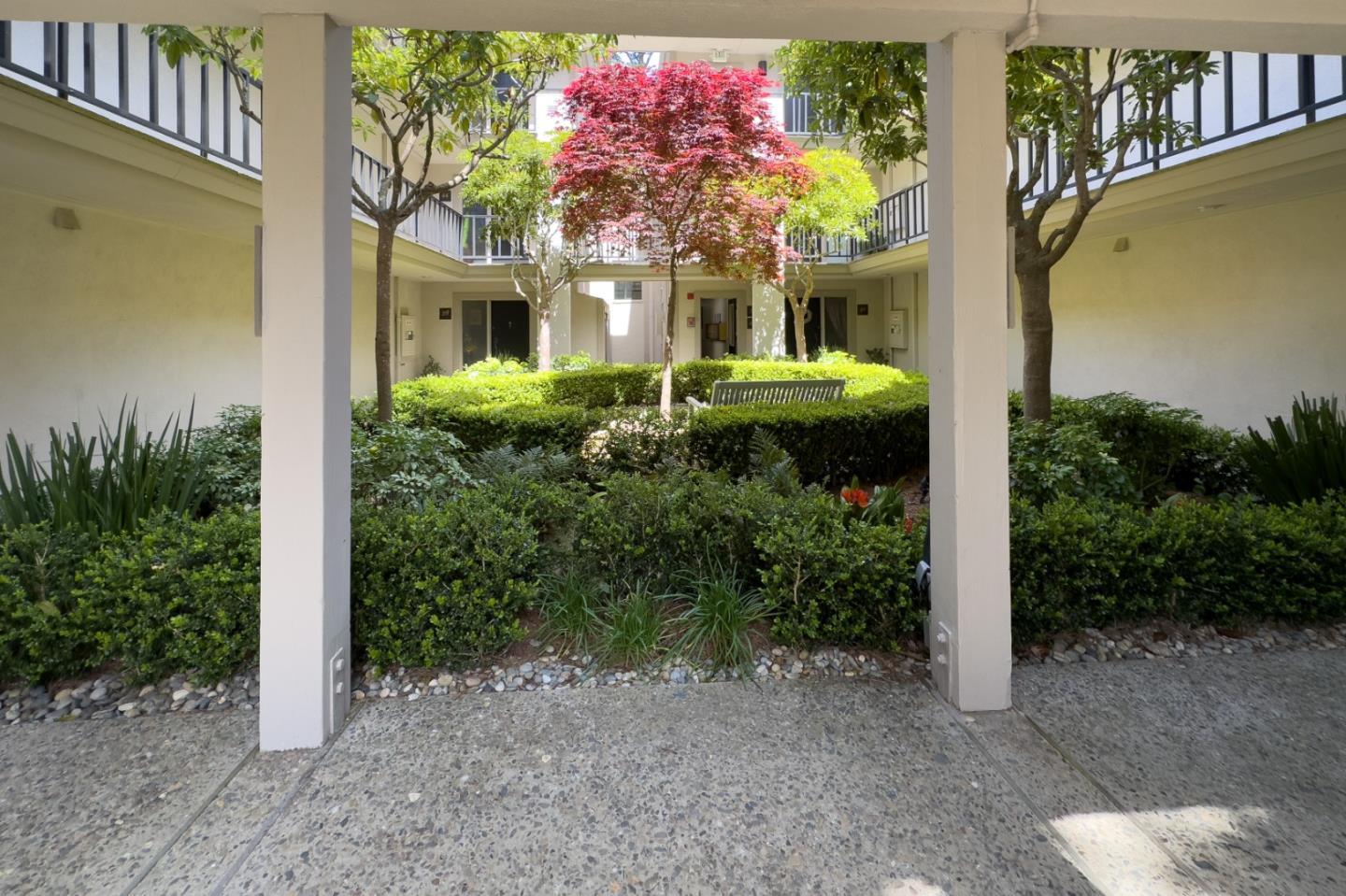 Detail Gallery Image 30 of 36 For 37 Ocean Pines Ln, Pebble Beach,  CA 93953 - 3 Beds | 3 Baths