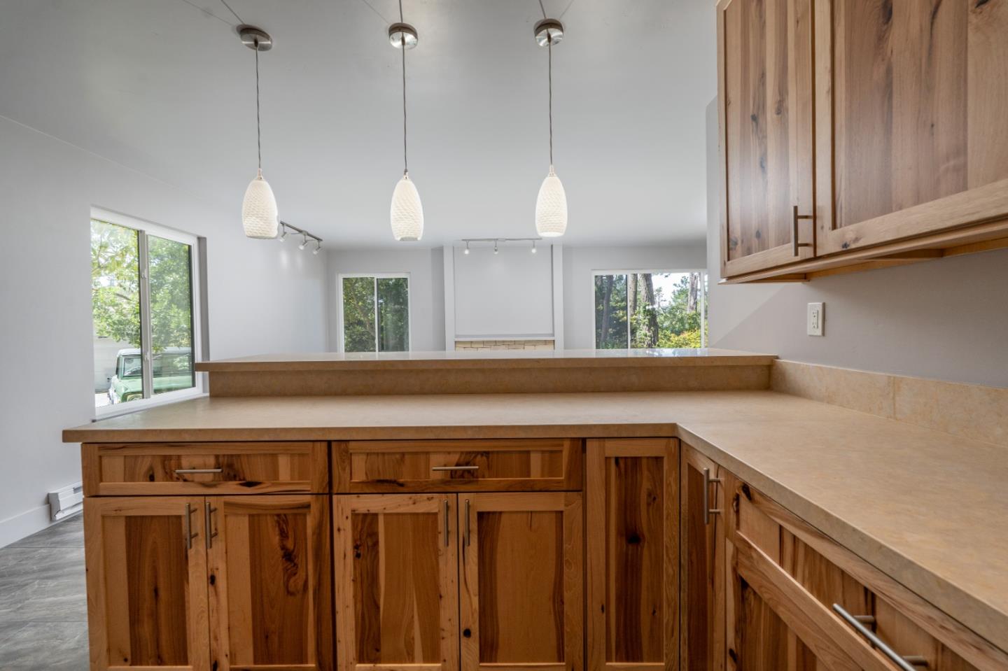 Detail Gallery Image 4 of 36 For 37 Ocean Pines Ln, Pebble Beach,  CA 93953 - 3 Beds | 3 Baths