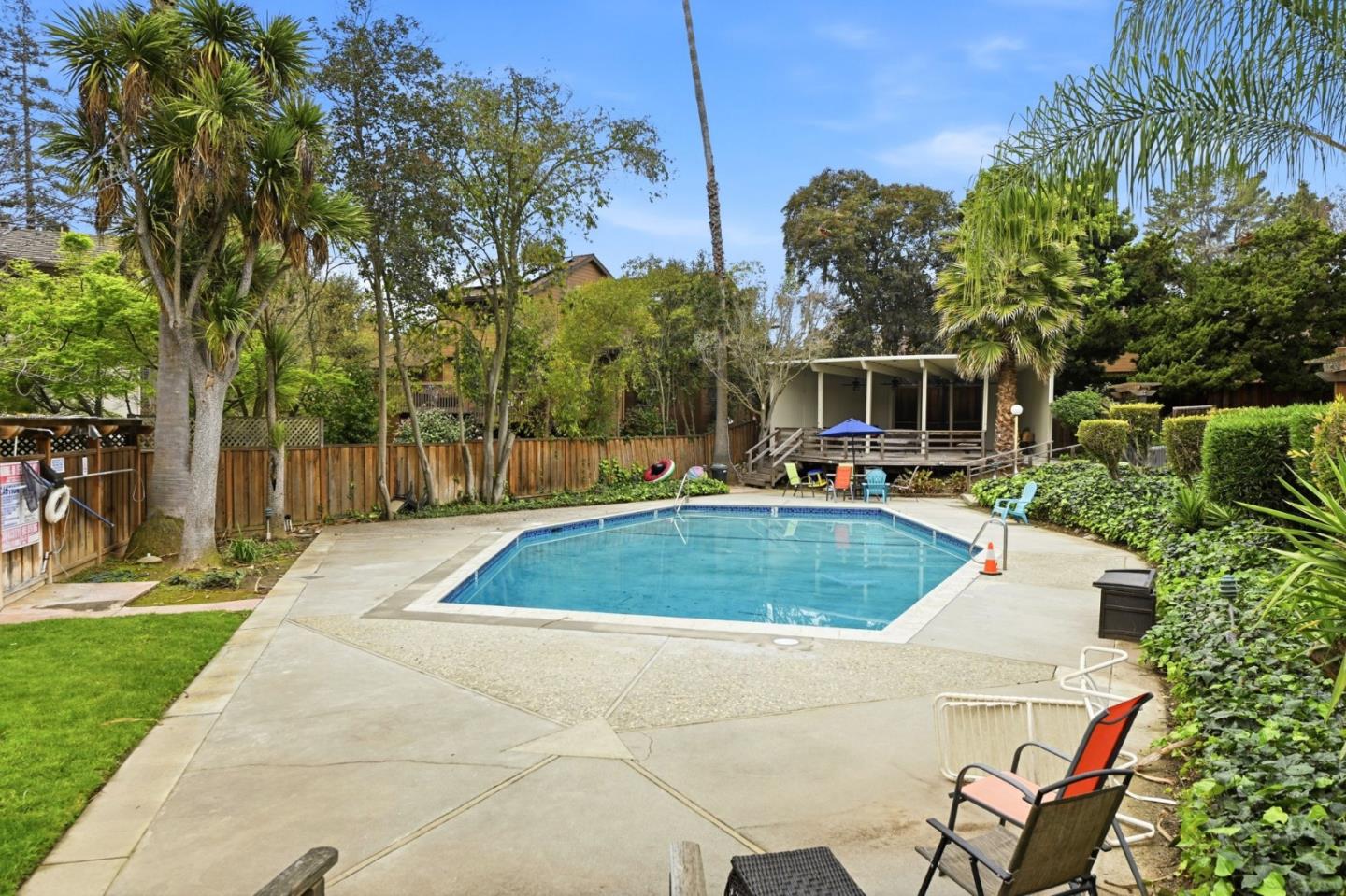 Detail Gallery Image 37 of 37 For 1898 Meridian Ave #24,  San Jose,  CA 95125 - 3 Beds | 2 Baths