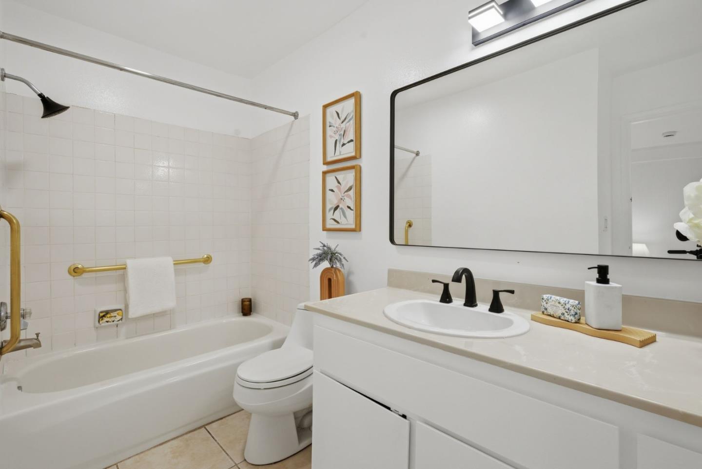 Detail Gallery Image 20 of 58 For 332 Philip Dr #101,  Daly City,  CA 94015 - 3 Beds | 2 Baths