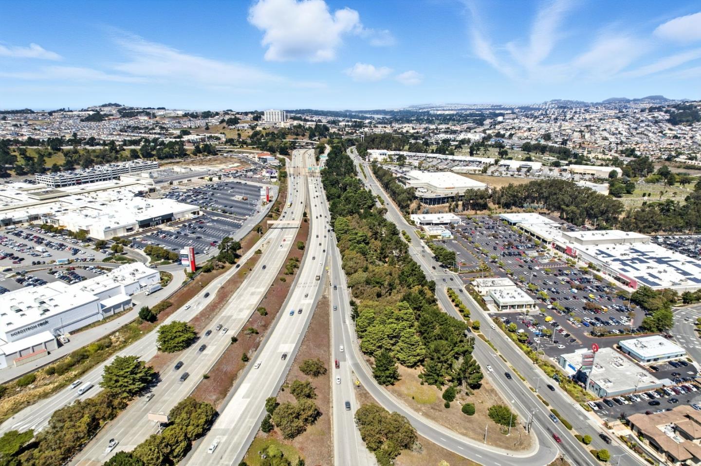 Detail Gallery Image 42 of 58 For 332 Philip Dr #101,  Daly City,  CA 94015 - 3 Beds | 2 Baths