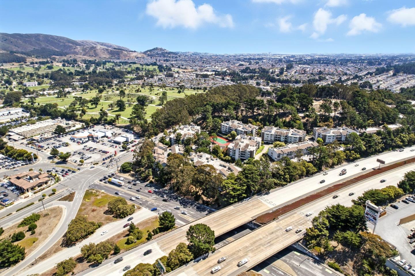 Detail Gallery Image 48 of 58 For 332 Philip Dr #101,  Daly City,  CA 94015 - 3 Beds | 2 Baths