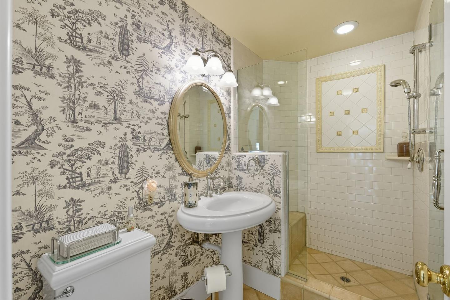 Detail Gallery Image 18 of 68 For Oak Meadow Dr, Los Gatos,  CA 95032 - 4 Beds | 4/1 Baths