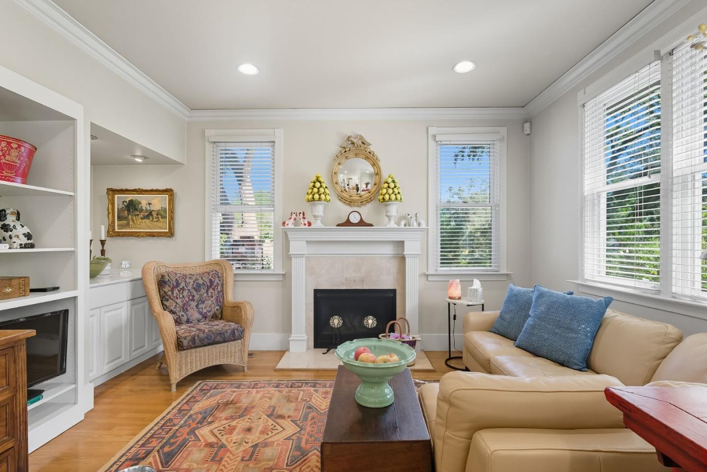 Detail Gallery Image 21 of 68 For Oak Meadow Dr, Los Gatos,  CA 95032 - 4 Beds | 4/1 Baths