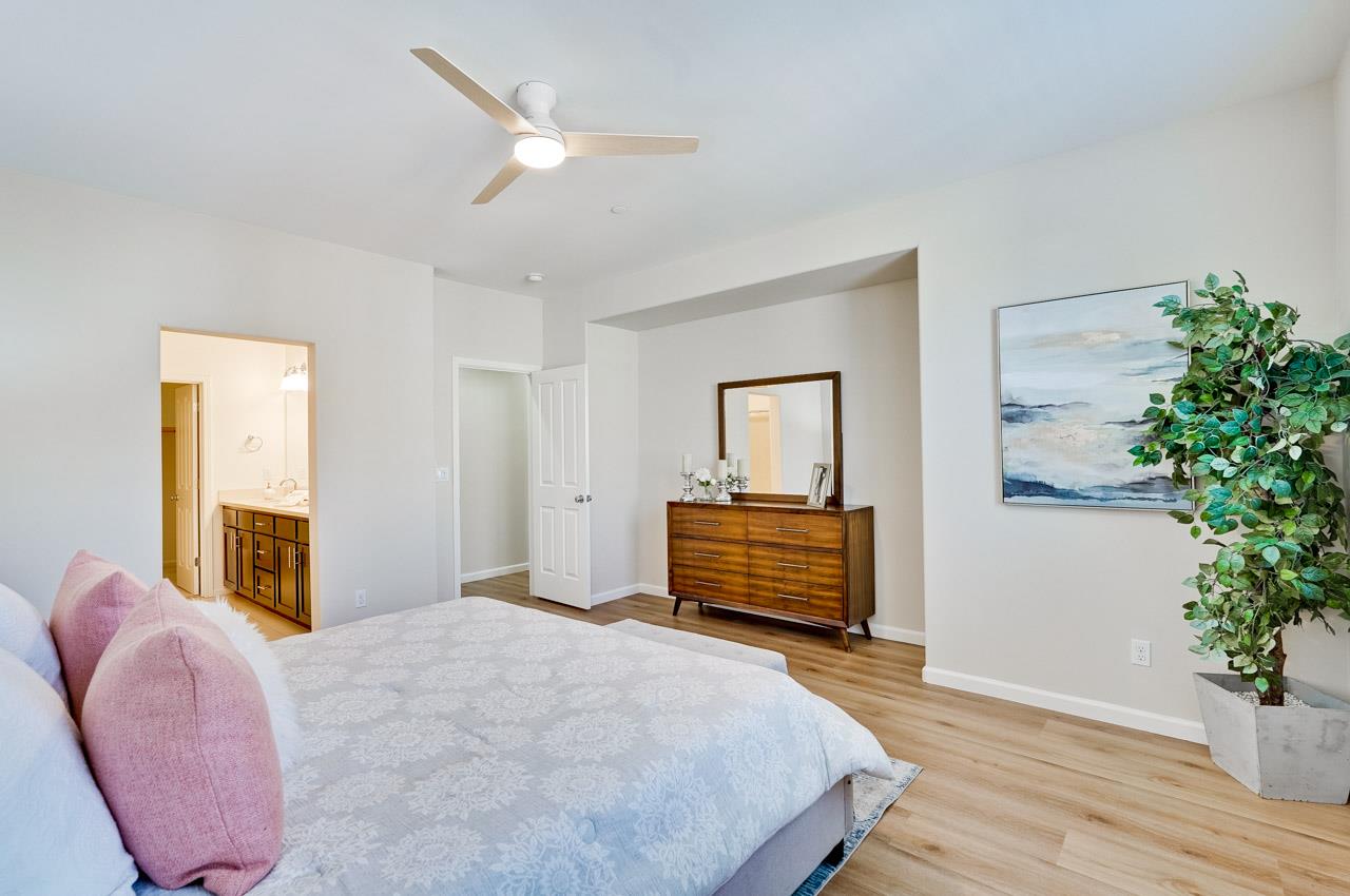 Detail Gallery Image 16 of 44 For 1369 Coyote Creek Way, Milpitas,  CA 95035 - 3 Beds | 3 Baths