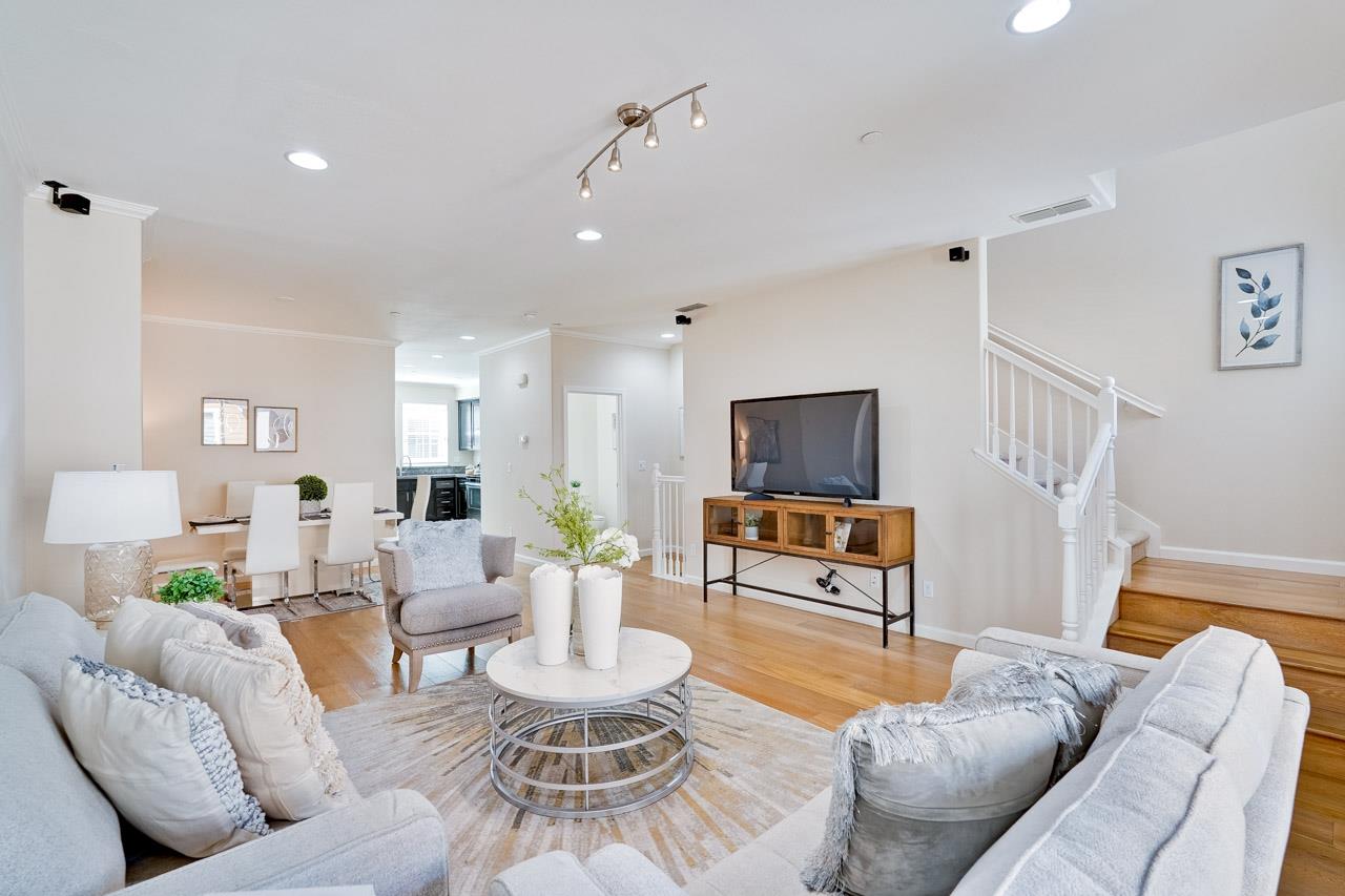 Detail Gallery Image 2 of 44 For 1369 Coyote Creek Way, Milpitas,  CA 95035 - 3 Beds | 3 Baths