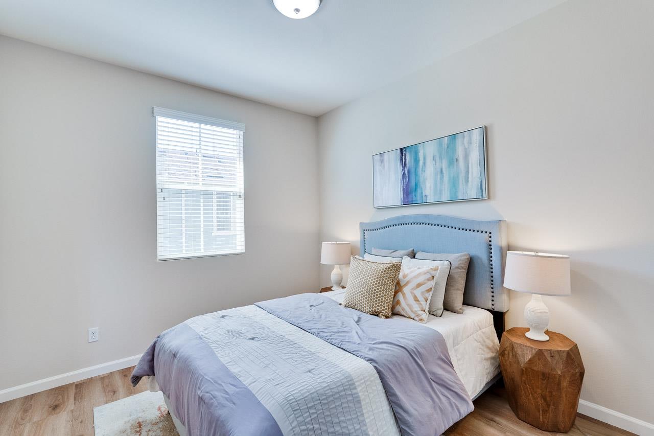 Detail Gallery Image 24 of 44 For 1369 Coyote Creek Way, Milpitas,  CA 95035 - 3 Beds | 3 Baths