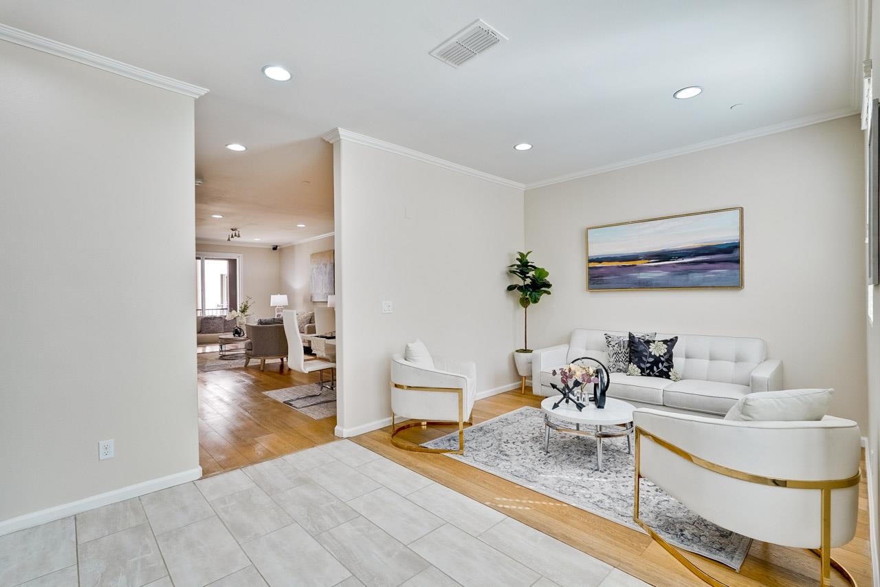 Detail Gallery Image 8 of 44 For 1369 Coyote Creek Way, Milpitas,  CA 95035 - 3 Beds | 3 Baths