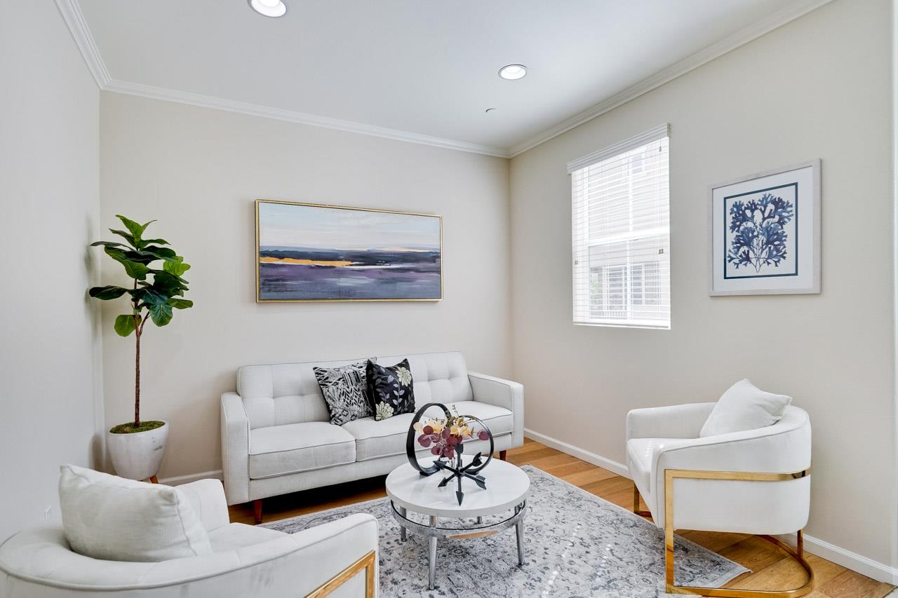 Detail Gallery Image 9 of 44 For 1369 Coyote Creek Way, Milpitas,  CA 95035 - 3 Beds | 3 Baths