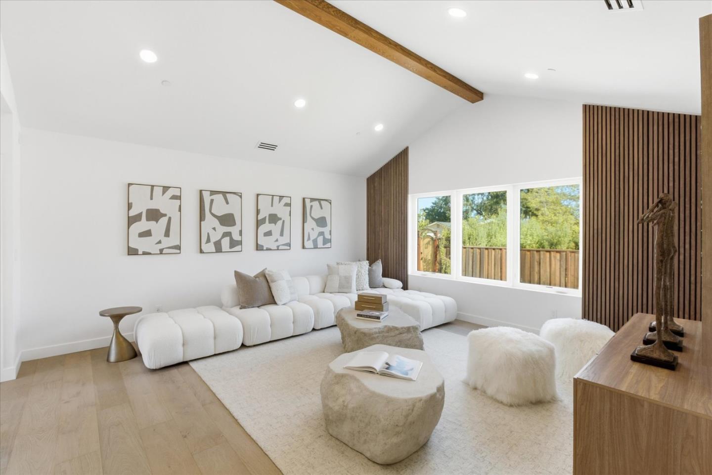 Detail Gallery Image 16 of 54 For 655 Washington St, Los Altos,  CA 94022 - 4 Beds | 3 Baths