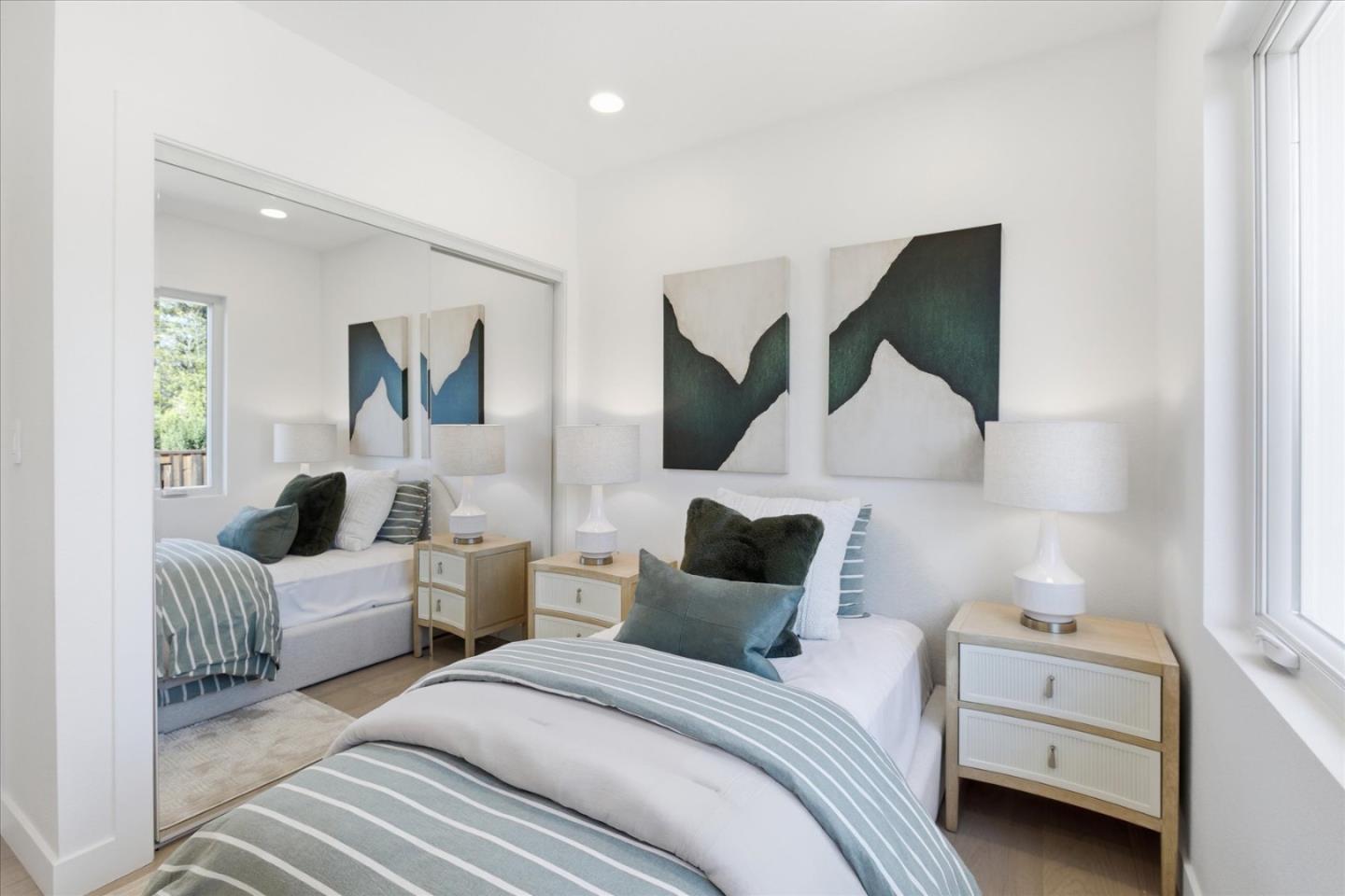 Detail Gallery Image 24 of 54 For 655 Washington St, Los Altos,  CA 94022 - 4 Beds | 3 Baths