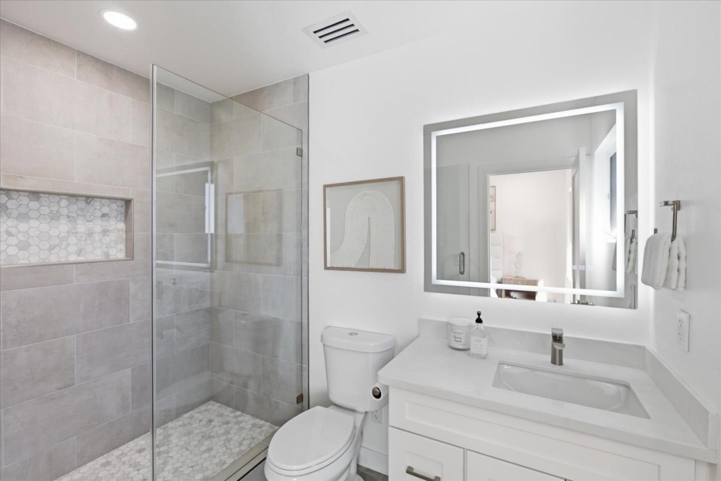 Detail Gallery Image 27 of 54 For 655 Washington St, Los Altos,  CA 94022 - 4 Beds | 3 Baths