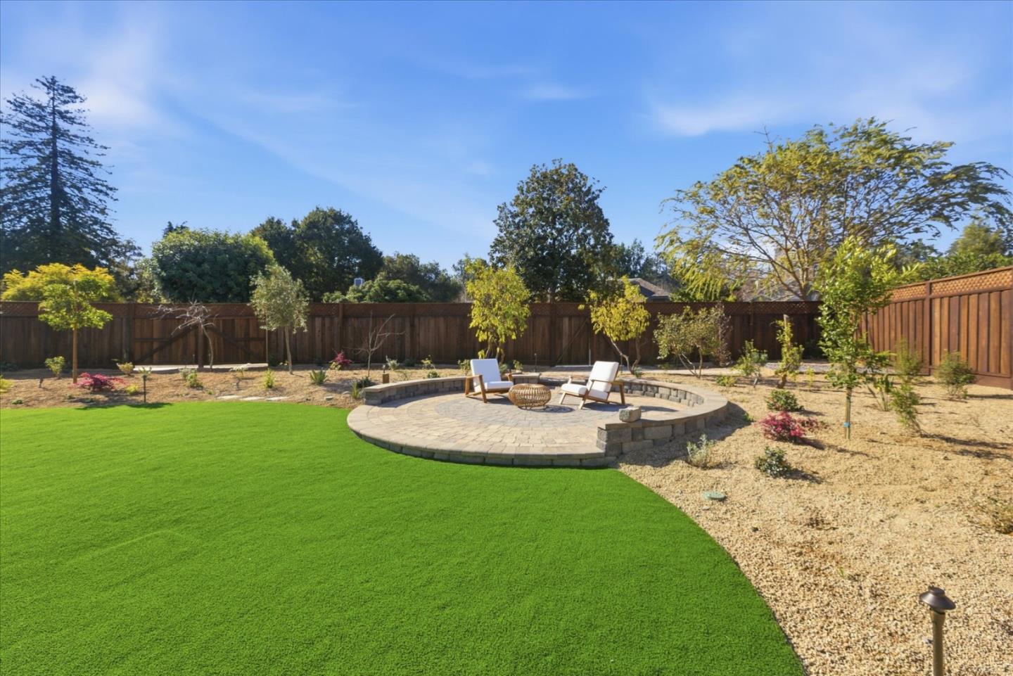 Detail Gallery Image 34 of 54 For 655 Washington St, Los Altos,  CA 94022 - 4 Beds | 3 Baths