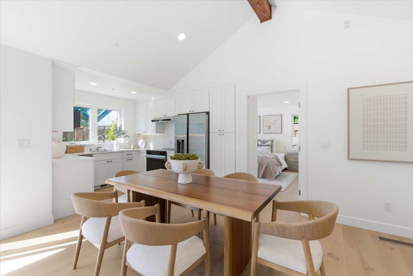 Detail Gallery Image 43 of 54 For 655 Washington St, Los Altos,  CA 94022 - 4 Beds | 3 Baths