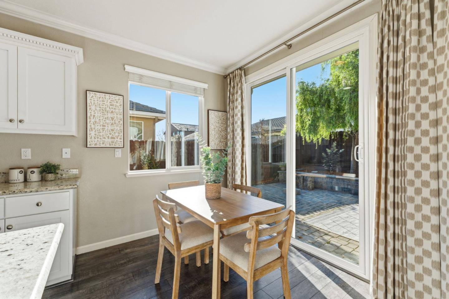 Detail Gallery Image 22 of 57 For 931 Held Ct, Hollister,  CA 95023 - 4 Beds | 2 Baths