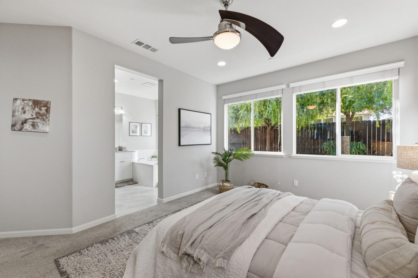 Detail Gallery Image 28 of 57 For 931 Held Ct, Hollister,  CA 95023 - 4 Beds | 2 Baths