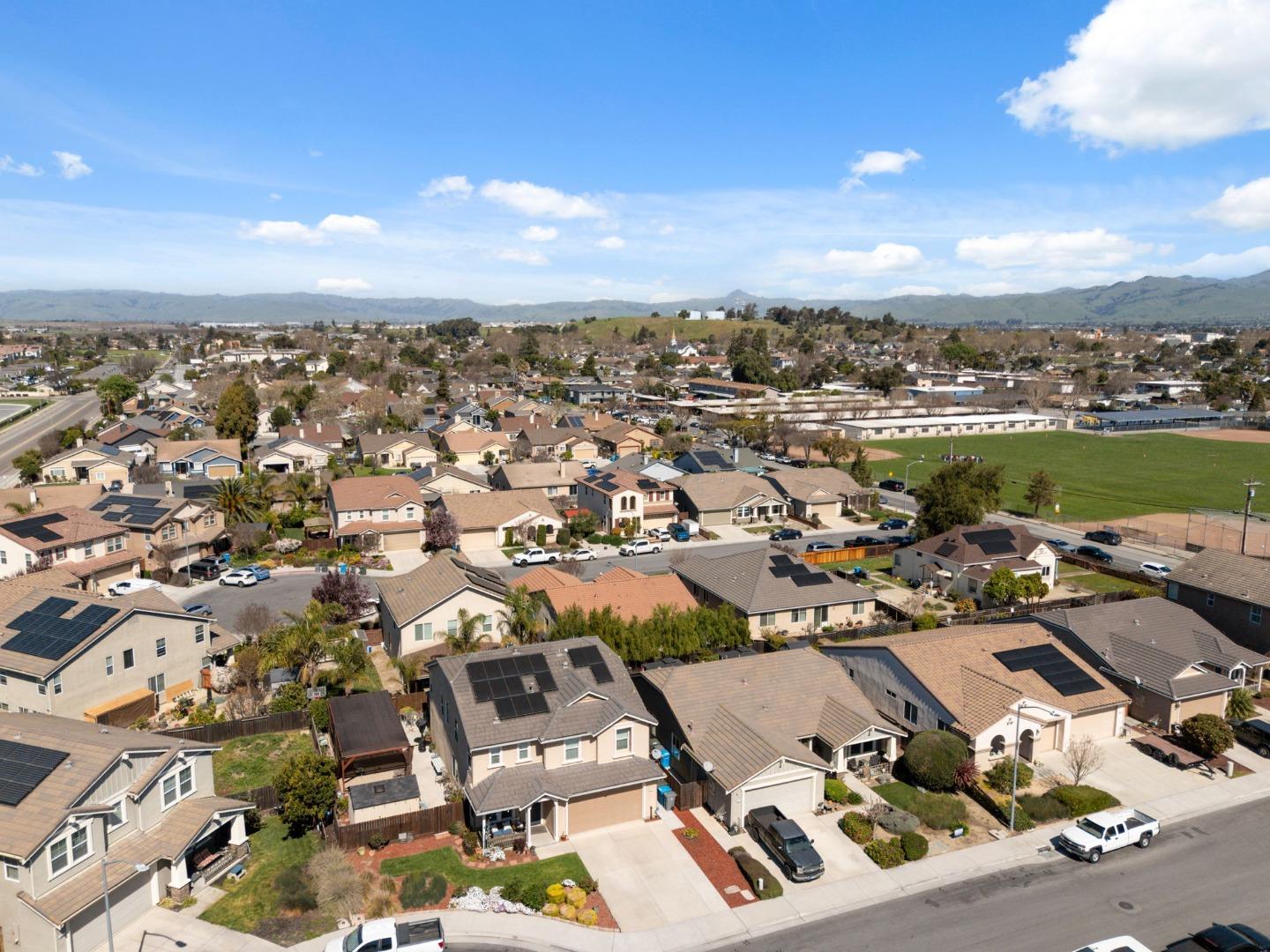 Detail Gallery Image 51 of 57 For 931 Held Ct, Hollister,  CA 95023 - 4 Beds | 2 Baths