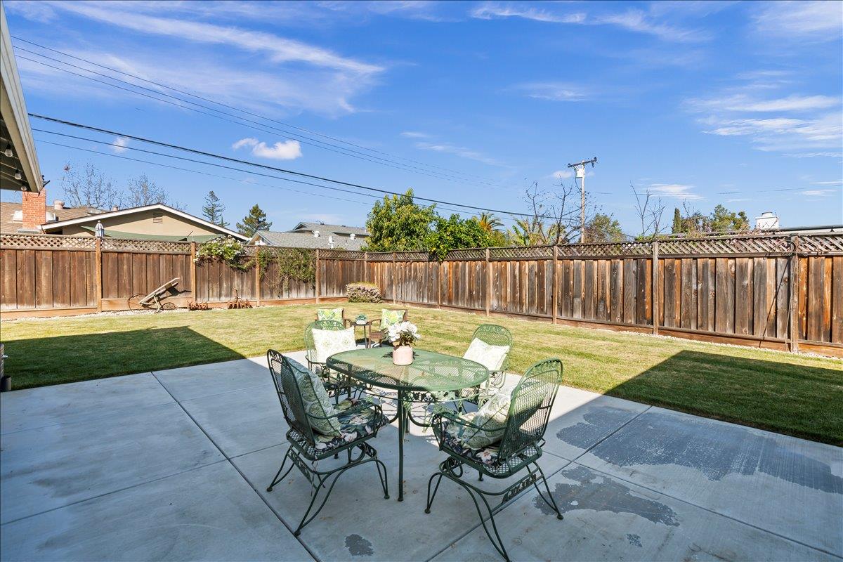 Detail Gallery Image 24 of 28 For 5159 Elester Dr, San Jose,  CA 95124 - 3 Beds | 2 Baths