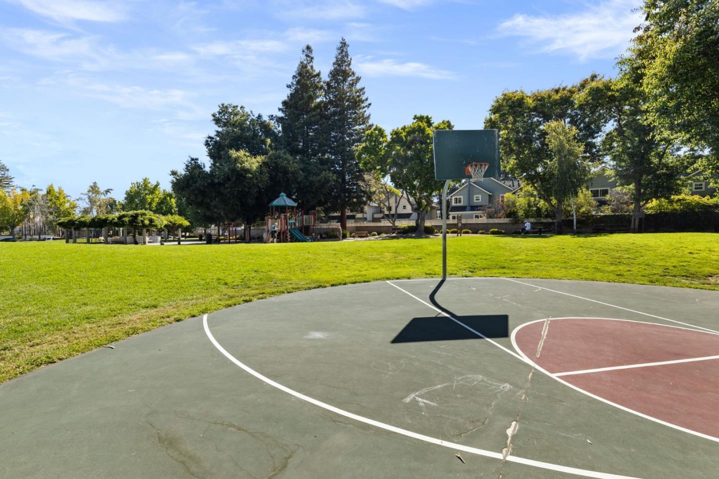 Detail Gallery Image 33 of 37 For 400 Ortega Ave #301,  Mountain View,  CA 94040 - 2 Beds | 1 Baths