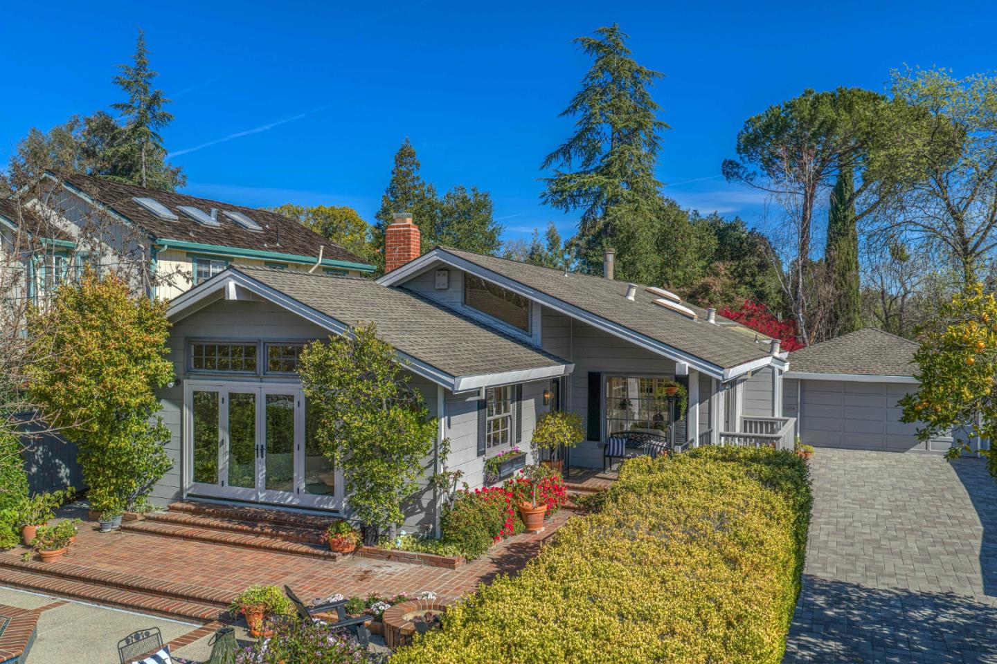 Detail Gallery Image 2 of 54 For 17981 Rose Ct, Monte Sereno,  CA 95030 - 3 Beds | 2 Baths