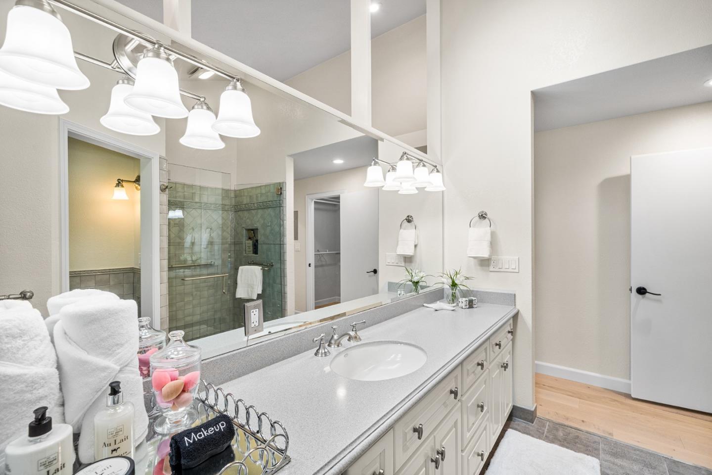 Detail Gallery Image 29 of 54 For 17981 Rose Ct, Monte Sereno,  CA 95030 - 3 Beds | 2 Baths