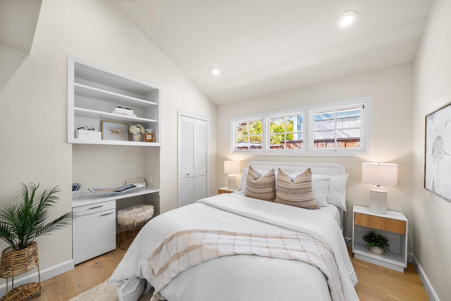 Detail Gallery Image 34 of 54 For 17981 Rose Ct, Monte Sereno,  CA 95030 - 3 Beds | 2 Baths