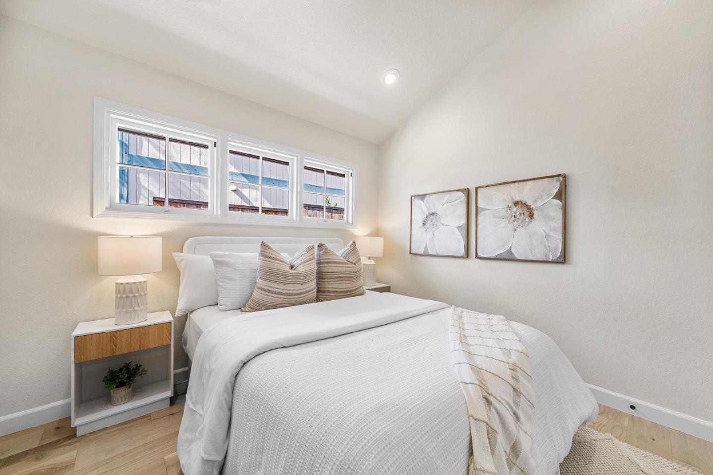 Detail Gallery Image 35 of 54 For 17981 Rose Ct, Monte Sereno,  CA 95030 - 3 Beds | 2 Baths