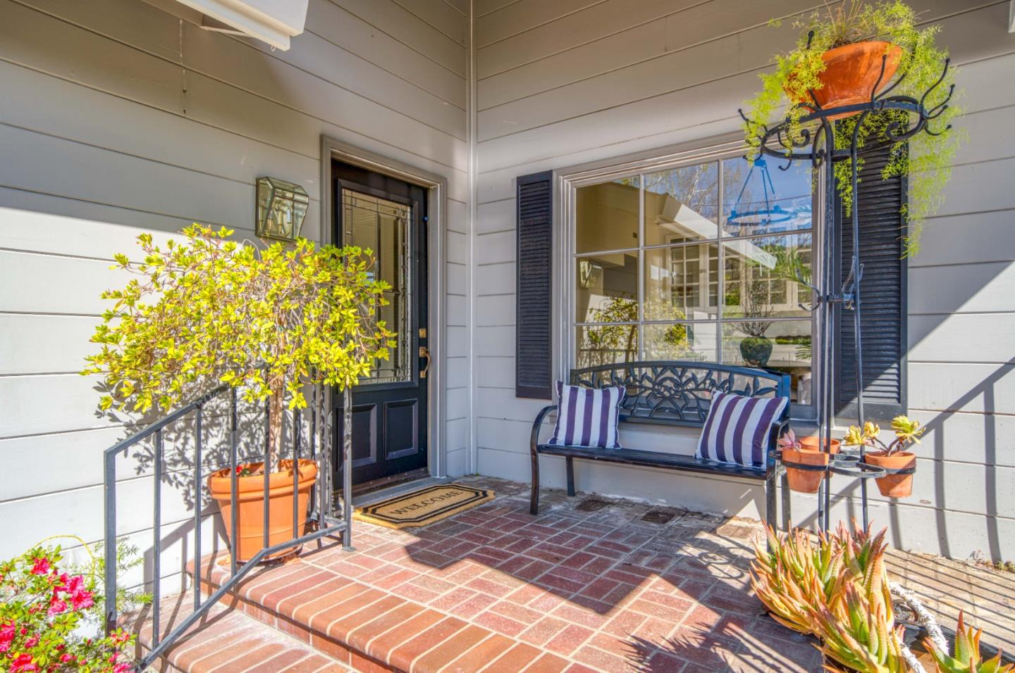 Detail Gallery Image 37 of 54 For 17981 Rose Ct, Monte Sereno,  CA 95030 - 3 Beds | 2 Baths