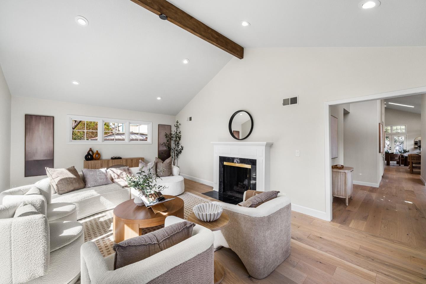 Detail Gallery Image 5 of 54 For 17981 Rose Ct, Monte Sereno,  CA 95030 - 3 Beds | 2 Baths